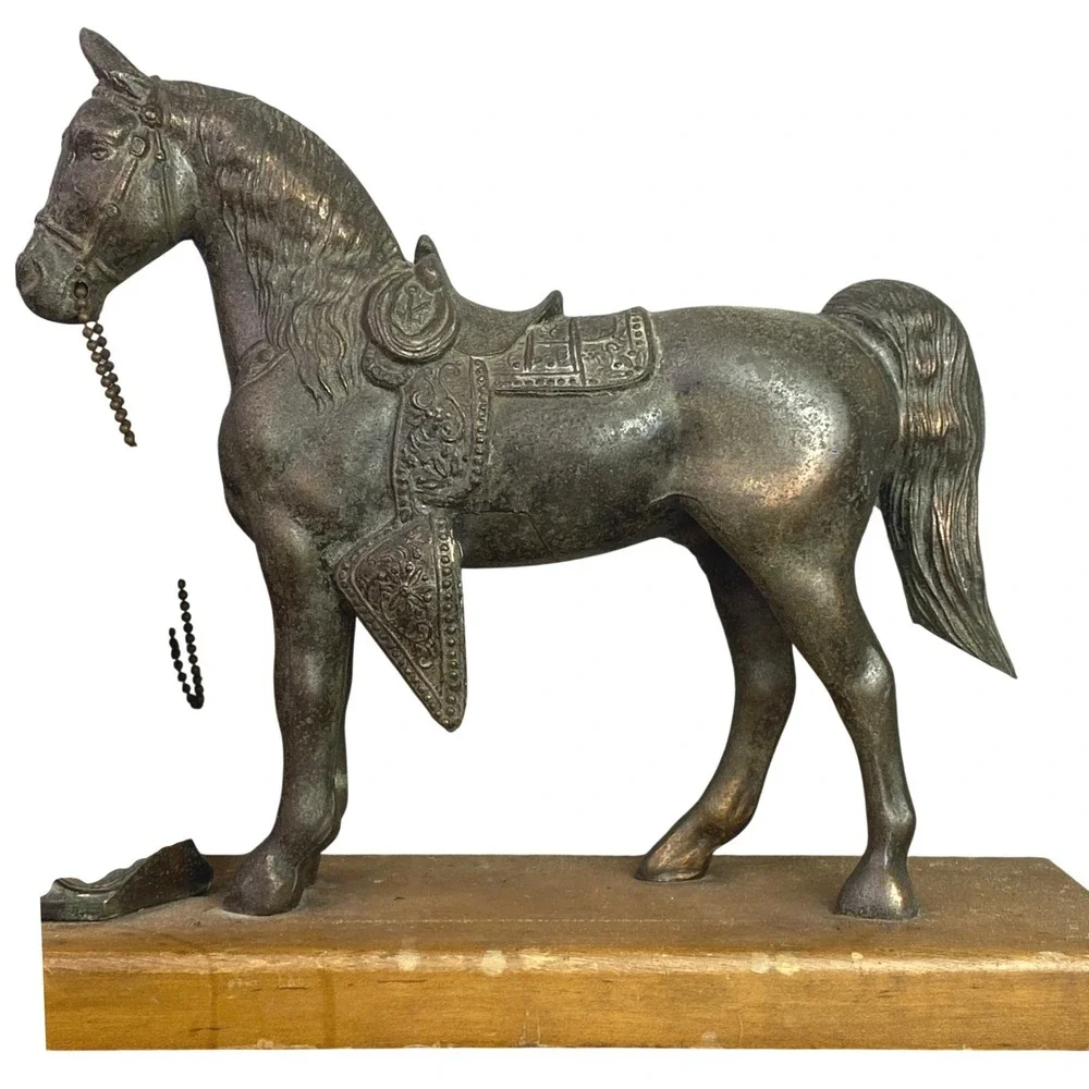 Vintage Galter Products Co Spartus Mantel Clock Electric Horse‎ Country Western